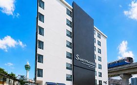 Samutprakarn Hotel
